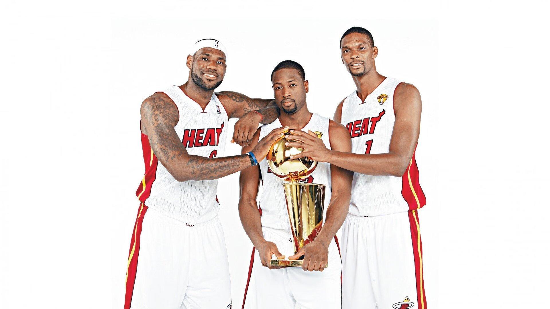 国际米兰冬窗锋线无变动计划，信任现有四前锋，阿德耶米转会传闻遭否认